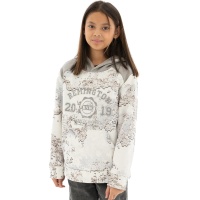 hudi-remington-family-women-children-white 1