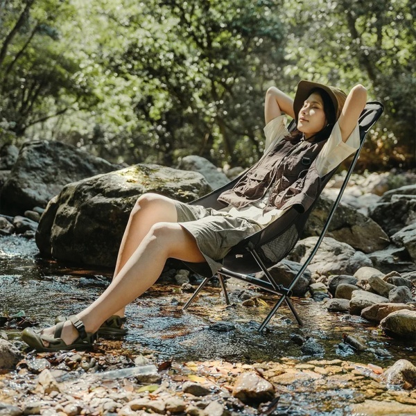 kreslo-naturehike-moon-chair-cnk2450jj015-skladnoe-chyornyj-l 3